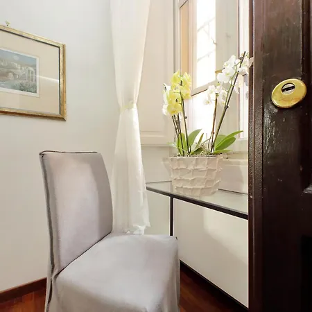 Luxury Vaticano-s'peter Basilica - Netflix Wifi - Aircond Apartment